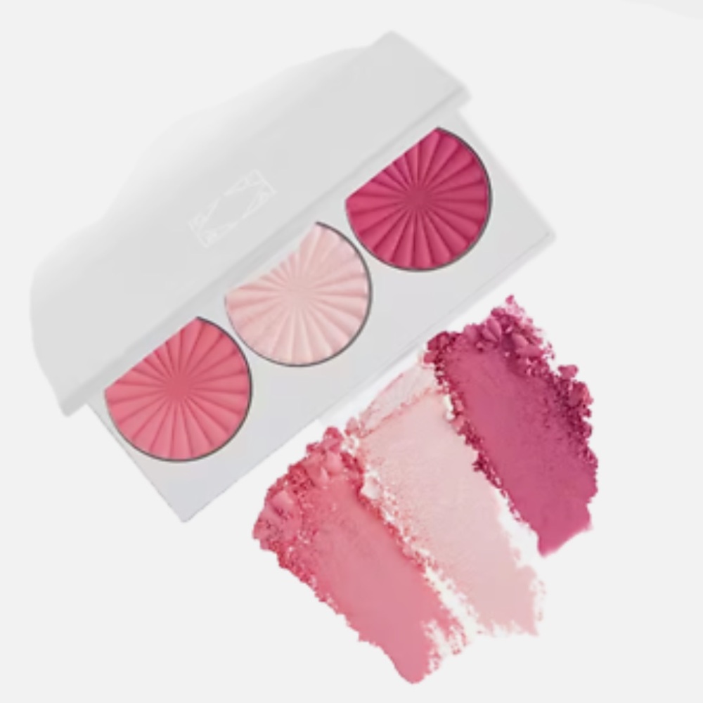 *NWT* OFRA Blossom Blush Palette